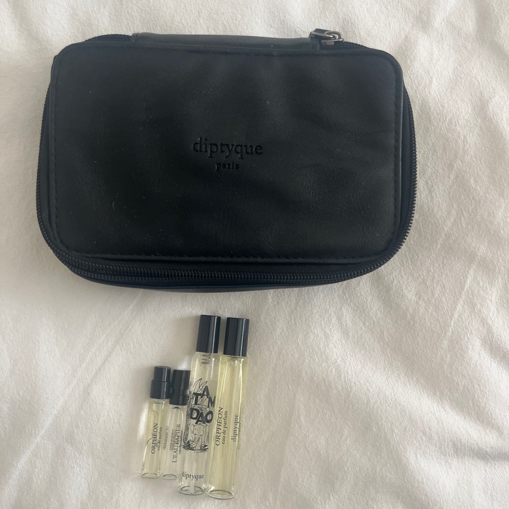 diptyque Black Travel Cosmetic Pouch with Sample Perfume Vials